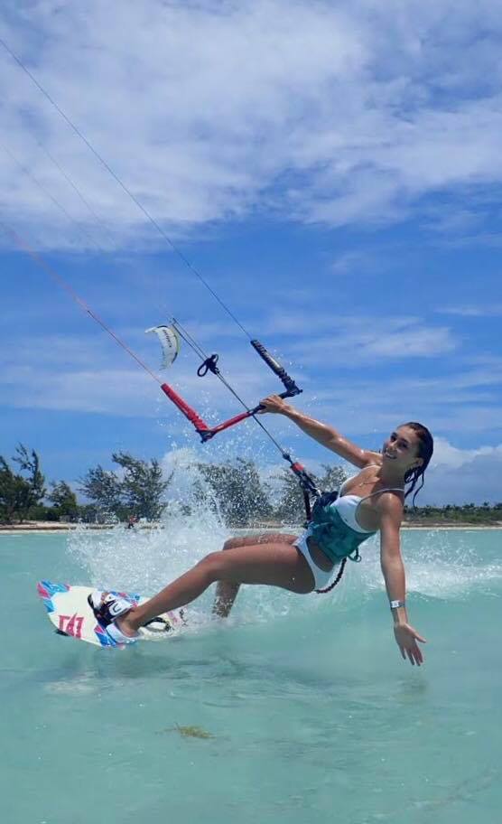 Kiteboarding group lesson - price person x Hr (Max 6 pax )