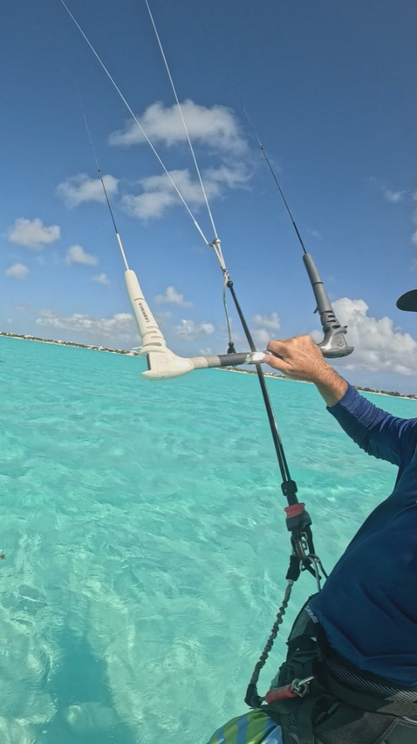 Kiteboarding Full Gear Rental x Hr – Waterplay